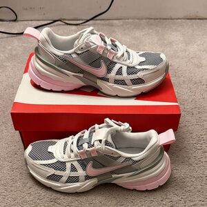 Nike V2K RUN Pink and Gray Athletic Shoes